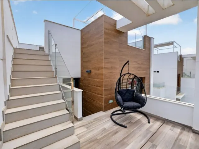 Villa 4 habitaciones 149m² en venta - Los balcones — 28