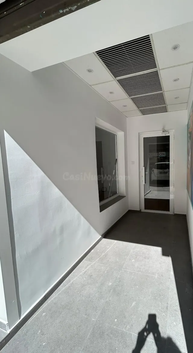 LOCAL COMERCIAL EN VENTA, UBICADO EN PLENO CAMPANAR..CON INQ - foto 3