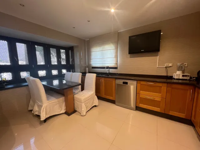 Lujoso apartamento Duplex en una exclusiva  urbanizacion en Puerto Banus Azambra hill club — 11