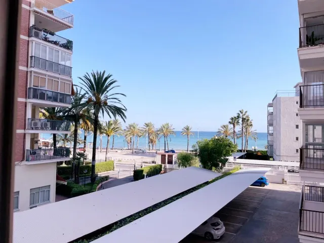 BONITO APARTAMENTO CON VISTAS AL MAR DISPONIBLE DE SEPTIEMBR - foto 4