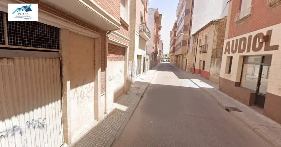 Venta de Garaje en Aranda de Duero (Burgos)