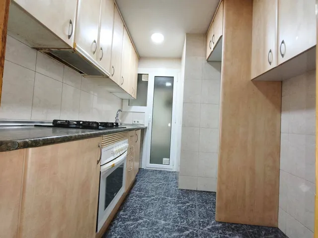 Piso de 3 habitaciones en la teixonera , muy soleado y bien equipado — 7