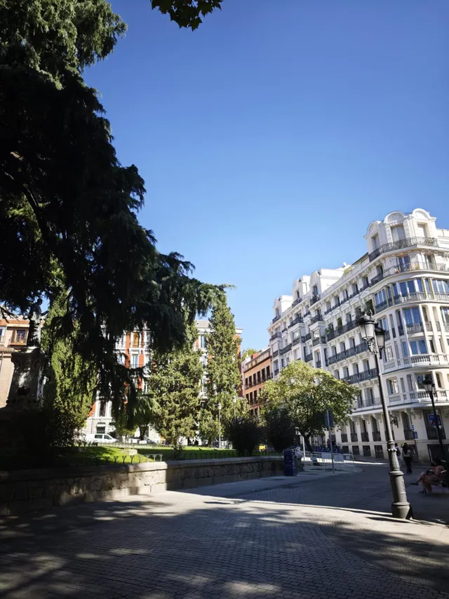 Piso en venta en Palacio junto a Plaza de España — 24