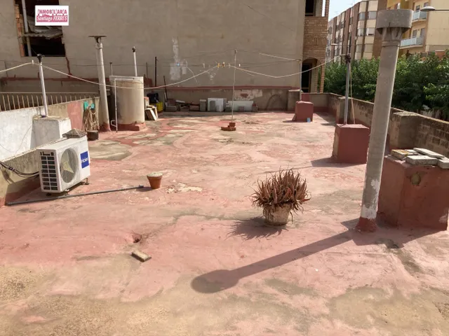 VENTA DE CASA EN BENIFAIO CHAFLAN SALIDA A DOS CALLES — 15