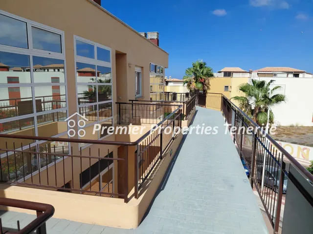 Apartamento con 2 dormitorios, La Rosa de los Vientos, El Galeón, Adeje — 21