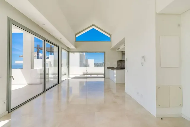 Ático 4 habitaciones 220m² en venta - Costa del Sol - foto 2