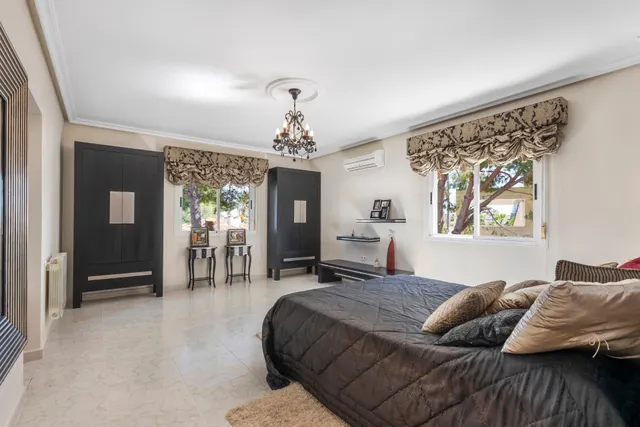 Villa 5 habitaciones 240m² en venta - Pueblo Bravo — 14