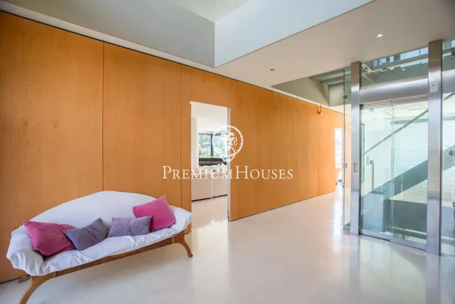 Exclusiva casa en venta con espectaculares vistas al mar y gran privacidad — 31