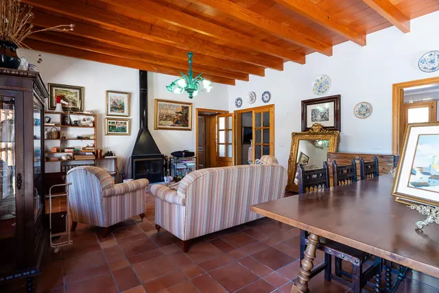SE VENDE FANTASTICA FINCA RÚSTICA CON 35.000M2 DE TERRENO EN CALVIÀ — 11
