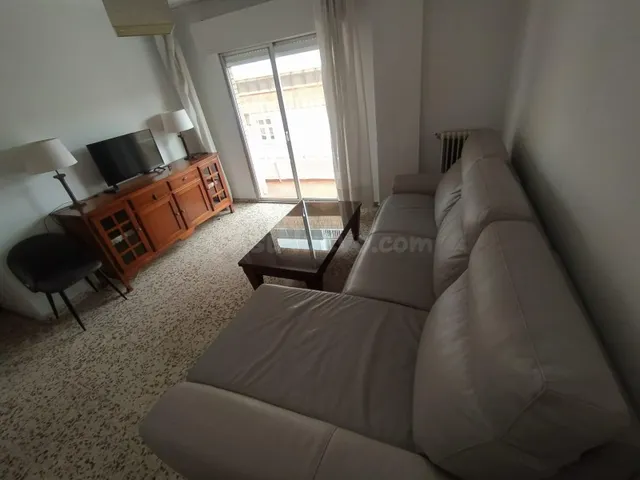 Piso 3 habitaciones 120m² en alquiler - Recogidas