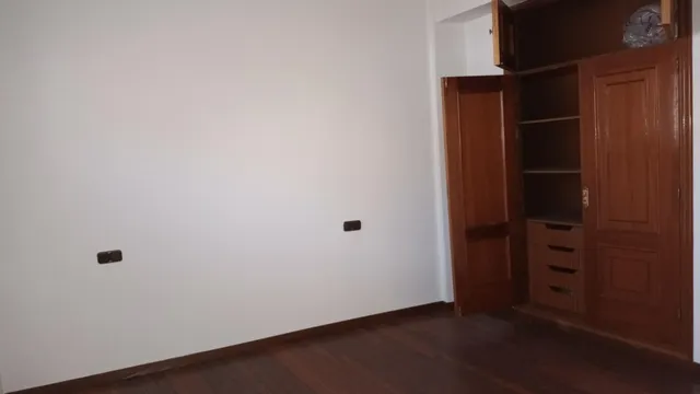 Casa 4 dormitorios en Avenida de Aeropuerto — 20