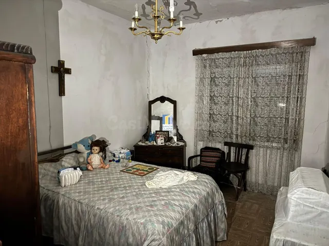 CASA EN VENTA PARA REHABILITAR DE DOS PLANTAS EN ZONA LAS VE - foto 3