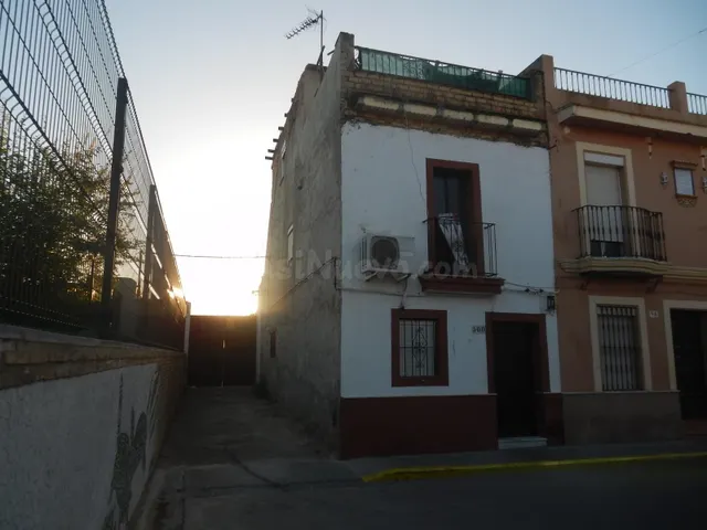 Venta de Casa Adosada sin posesión (no visitable) en Villave