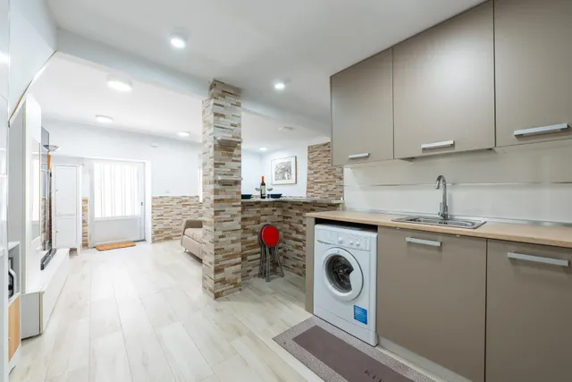 CASA ADOSADA DE PUEBLO REFORMADA EN PLEAHUSTAN 4 habitaciones, BAÑO Y CHIMENEA. — 12