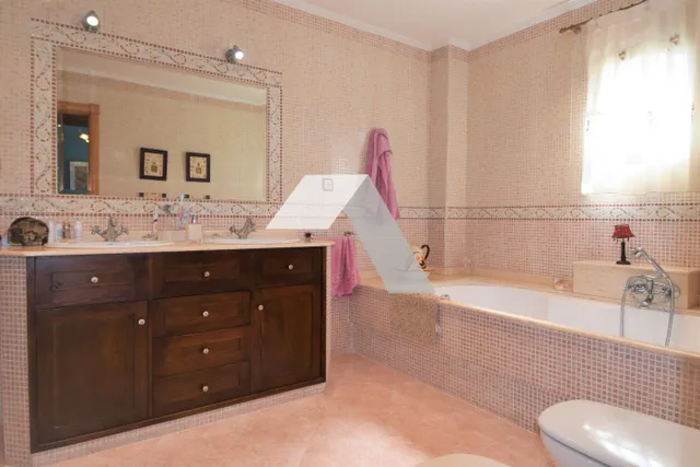Espectacular chalet en venta — 36