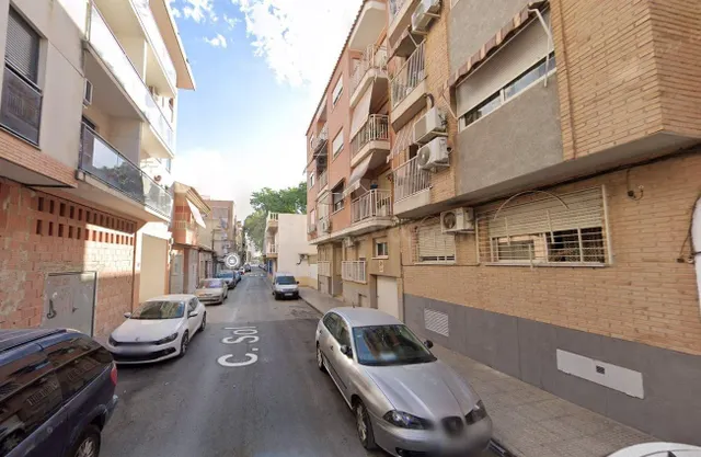 Se vende piso OKUPA en Murcia (Murcia).