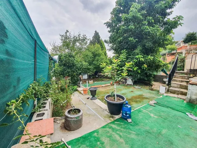 Casa independiente en venta con piscina y pozo propio en Mas d´En Gall, Esparreguera — 35