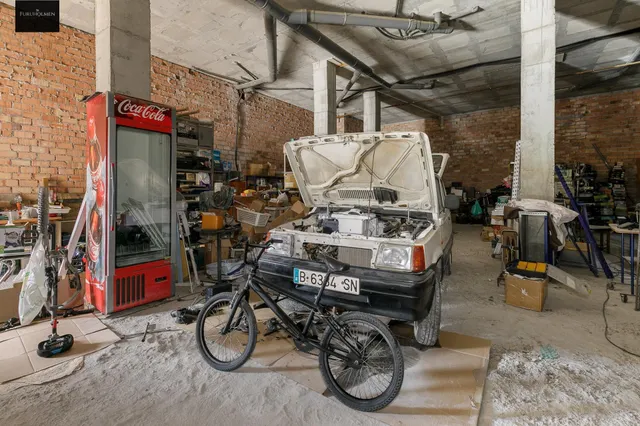 Oportunidad en Atarfe, local de origen de 222m2 — 6
