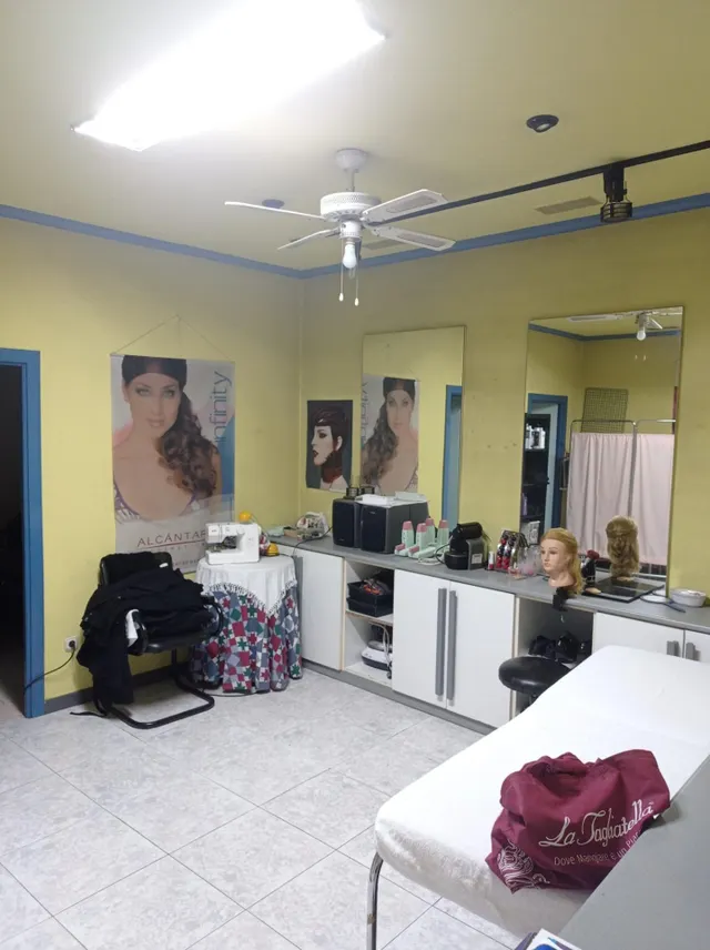 Urbis te ofrece un local comercial en traspaso en zona Labradores, Salamanca. — 7