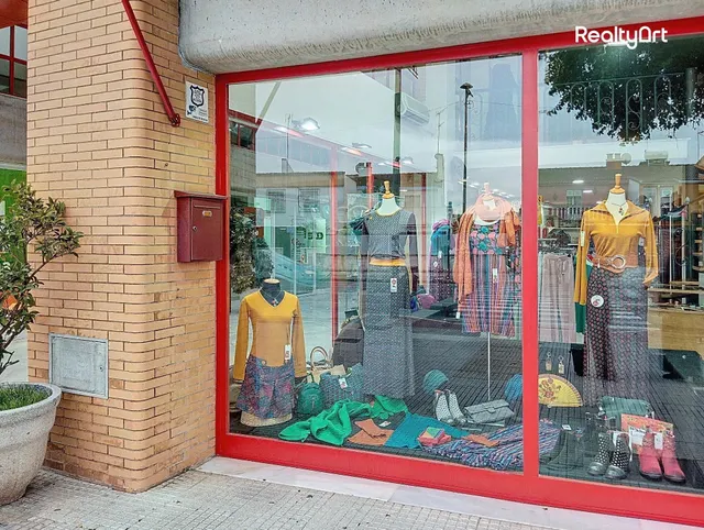 Magnífico Local Comercial en Mairena del Aljarafe - Oportuni - foto 2