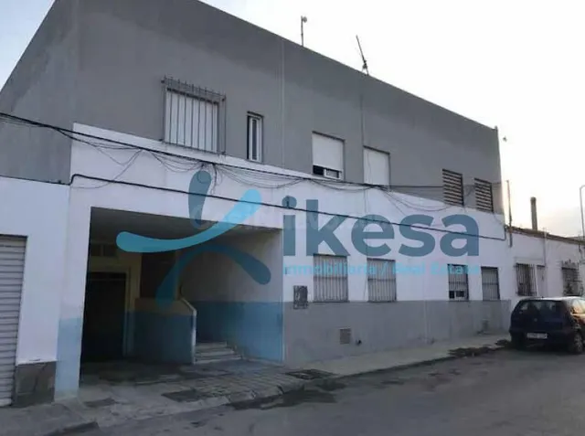 Se vende Plaza de Garaje en la localidad de Níjar - foto 2