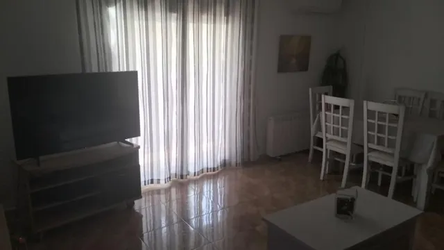 Apartamento reformado 2 hab 1 baño Torrevieja listo para vivir — 5