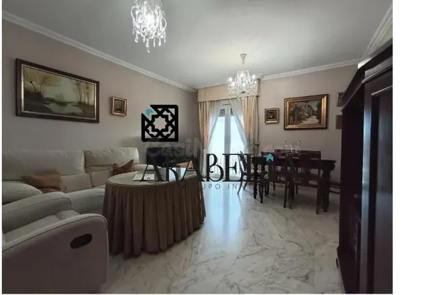 Exclusivo Piso en el Centro: Calidad de Vida junto a Renfe y - foto 4