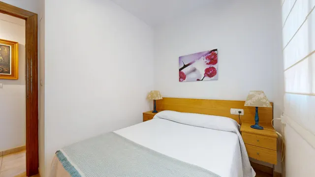 CHALET CON AMPLIA PARCELA JUNTO A LA PLAYA DE LAS HIGUERICAS – TORRE DE LA HORADADA — 14