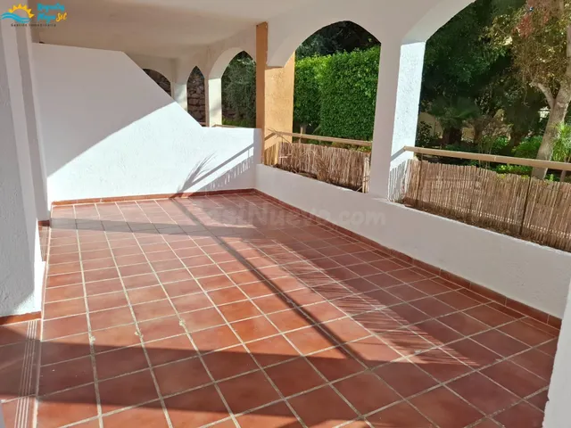 Piso de dos dormitorios en la envía golf - foto 3