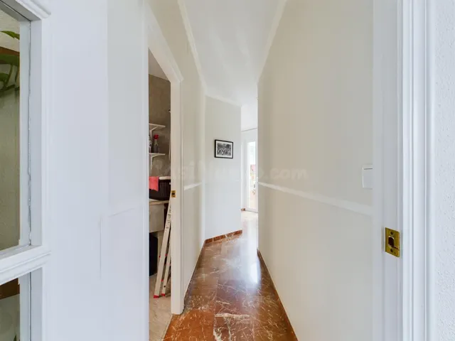 PISO ESQUINERO EN RUZAFA - foto 4