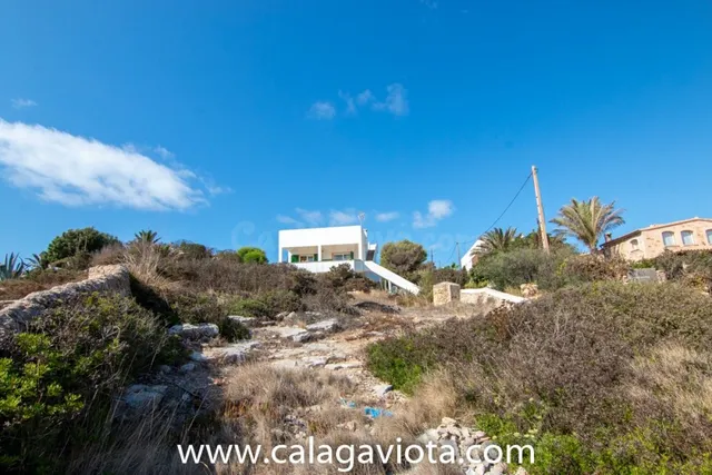 Chalet en primera línea de mar - foto 5