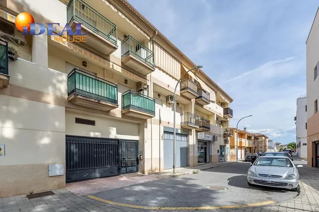 Piso en venta en Santa Fe con garaje y terraza. — 26