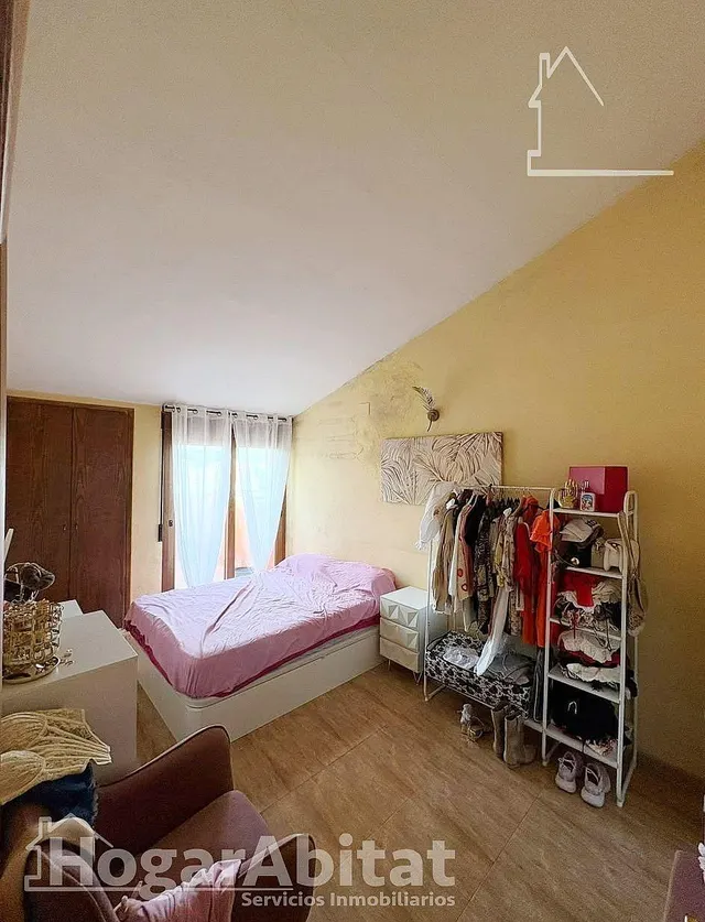 ¡Bonitas vistas! Ático económico y luminoso con dos terrazas, cerca del centro — 8