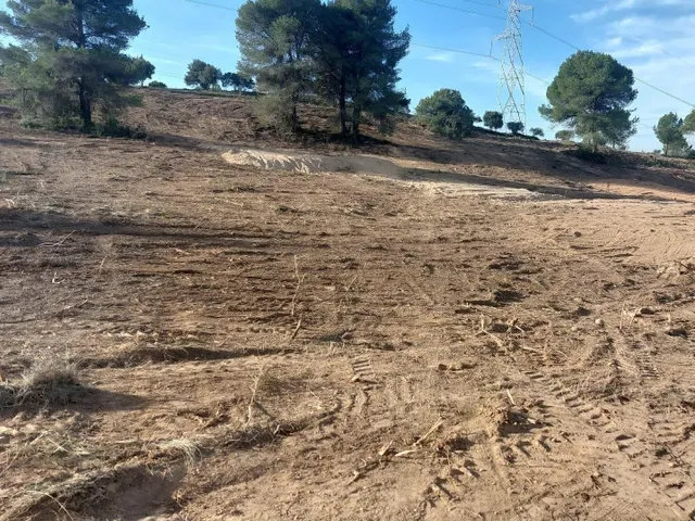 Terreno rústico de 10.735 m2 en Castellbisbal zona Can Nicolau de Dalt. — 3