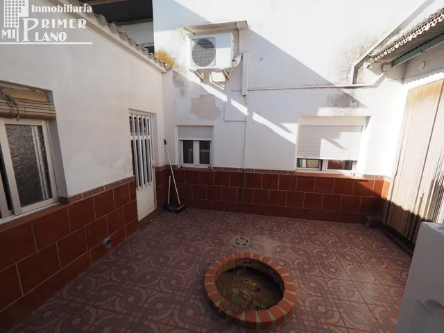 Amplia Casa en Tomelloso a Reformar por €120,000 — 13