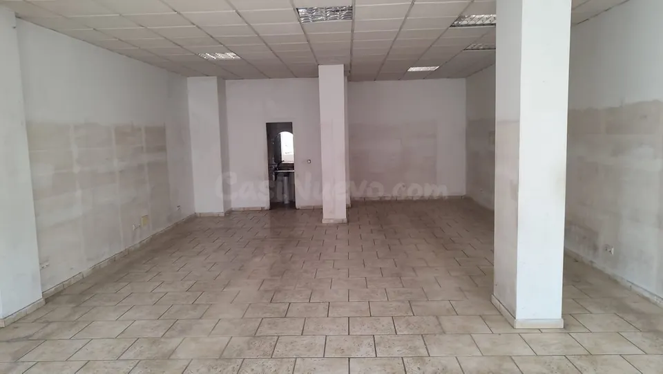 Local comercial 170m² en venta - Centro