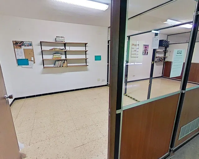 Estupendo local  en centro de Elche — 17