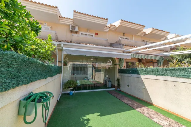 Adosado 3 habitaciones 96m² en venta - San blas - foto 2