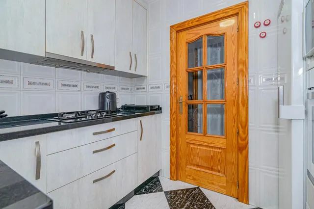 Elegante Piso en la Exclusiva Zona Iliberis de Atarfe — 16