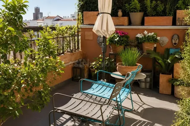 Ático con terraza privada en el corazón de Madrid! — 2