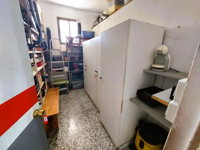 LOCAL COMERCIAL TALLER MECÁNICO — 13