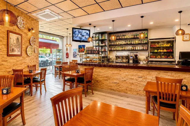 Restaurante en venta en Avenida de Francia, Valencia - foto 2