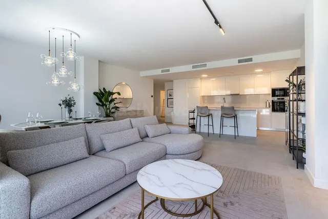 Apartamento 3 habitaciones 123m² en venta - Costa Del Sol - foto 2