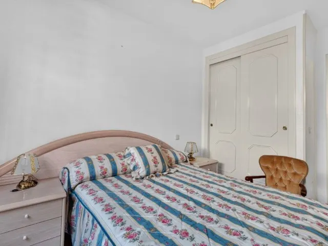 Casa 3 habitaciones en venta - Carrefour — 12