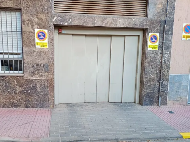 PLAZA DE GARAJE EN SAN VICNTE - PROXIMO A JUZGADOS - CALLE ALFONSO XIII — 3