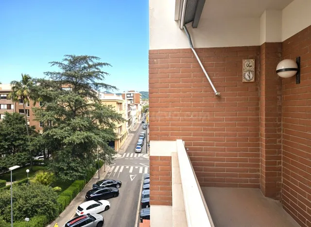 PISO DE 4 habitaciones EN CARRER ESPRONCEDA de REUS. ¡¡¡PARK - foto 5