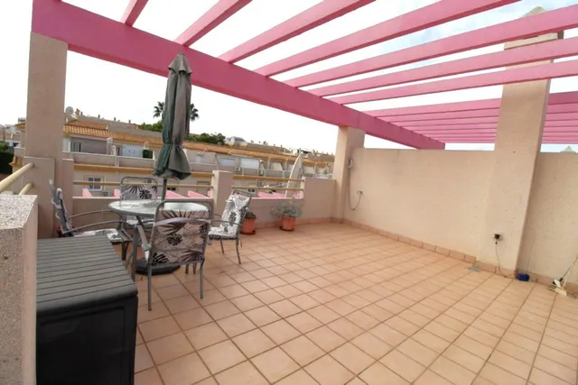 Encantador Ático en Orihuela Costa, ¡Tu Refugio Ideal! — 19
