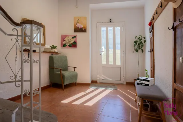 Casa 3 habitaciones 120m² en venta - Casco antiguo — 27