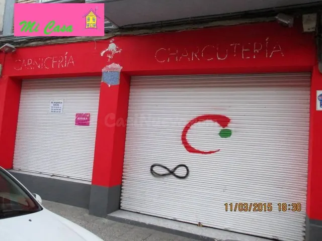 LOCAL COMERCIAL DE 100M2 , ARREGLADO Y EN EL CENTRO DE CALAT - foto 2