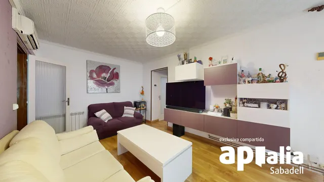 Venta Piso en Centro - Cerdanyola del Vallès — 9